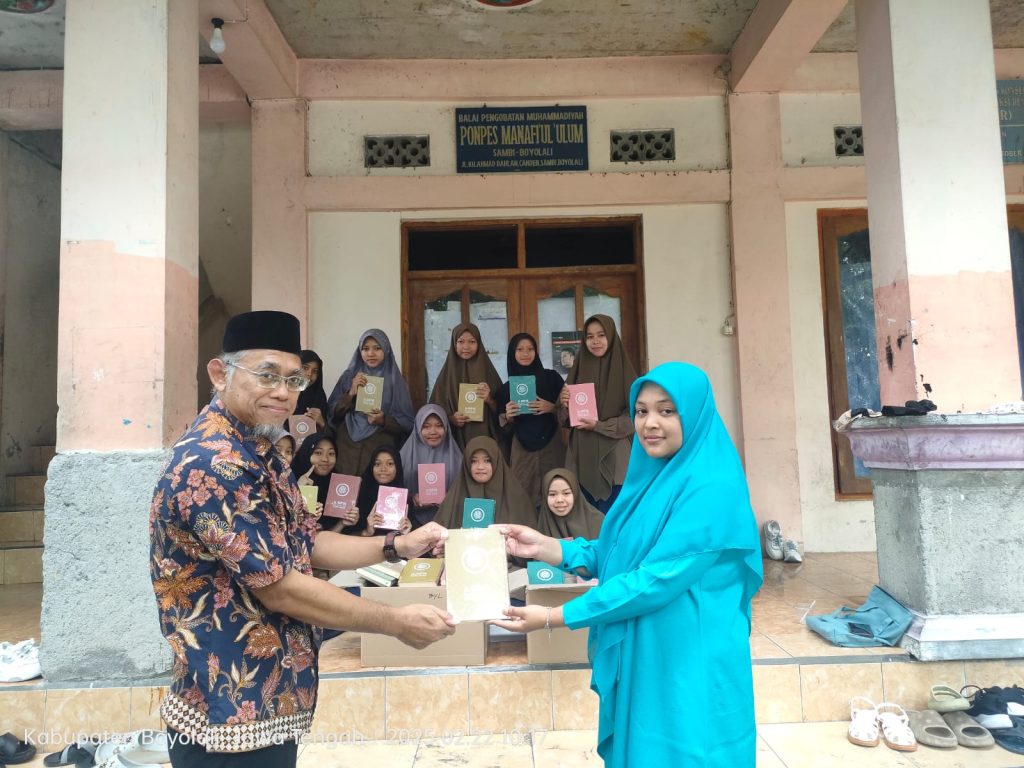 PonpesMU Manafiul Ulum Dapat Bantuan 75 Al-Qur’an, Begini Harapan Pengasuh!